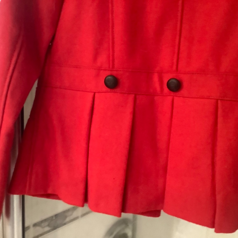 Jacket - Picture 4 of 6
